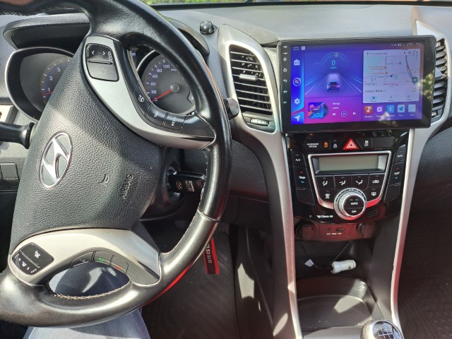 Andrzej Batycki - Instalacja rejestratora w Hyundai w Bystrej